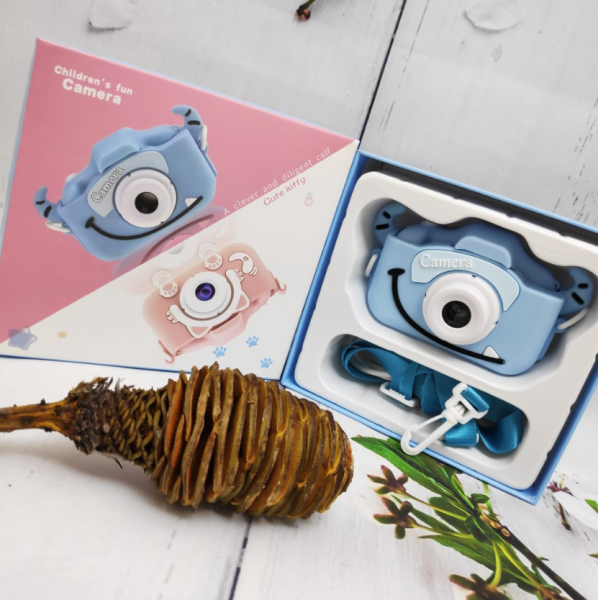 Детский фотоаппарат Childrens Fun Camera / Мини-видеокамера / 5 встроенных игр для детей